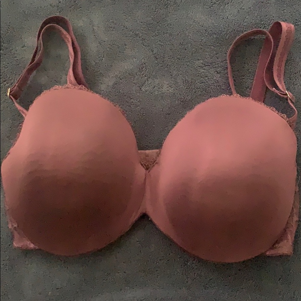 Fredericks of Hollywood plum color bra 34DD